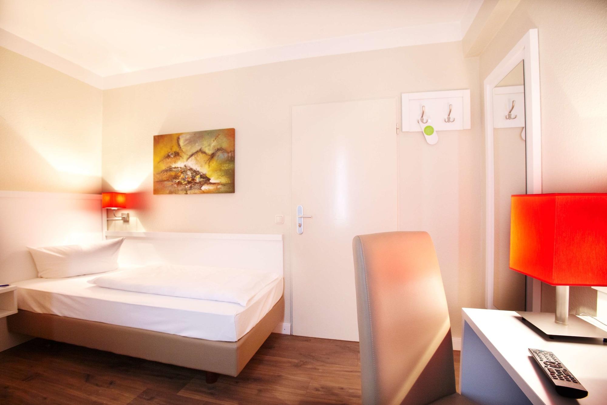 Hotel Ostseehalle Kiel By Premiere Classe Екстер'єр фото