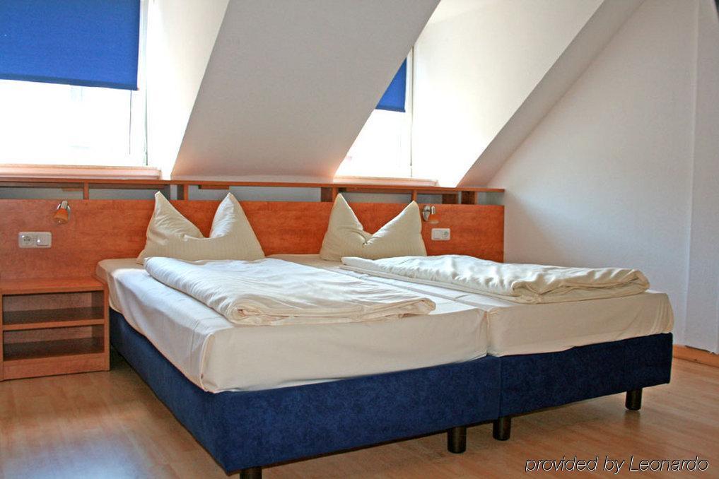 Hotel Ostseehalle Kiel By Premiere Classe Екстер'єр фото